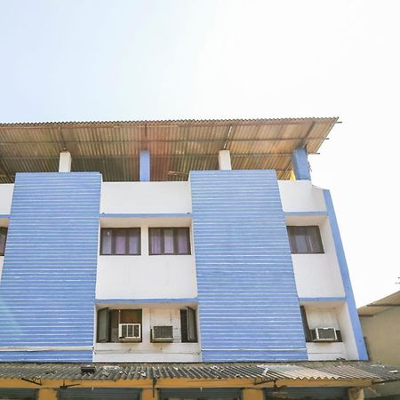 Spot On 67211 Hotel Gokul Daman Exterior foto